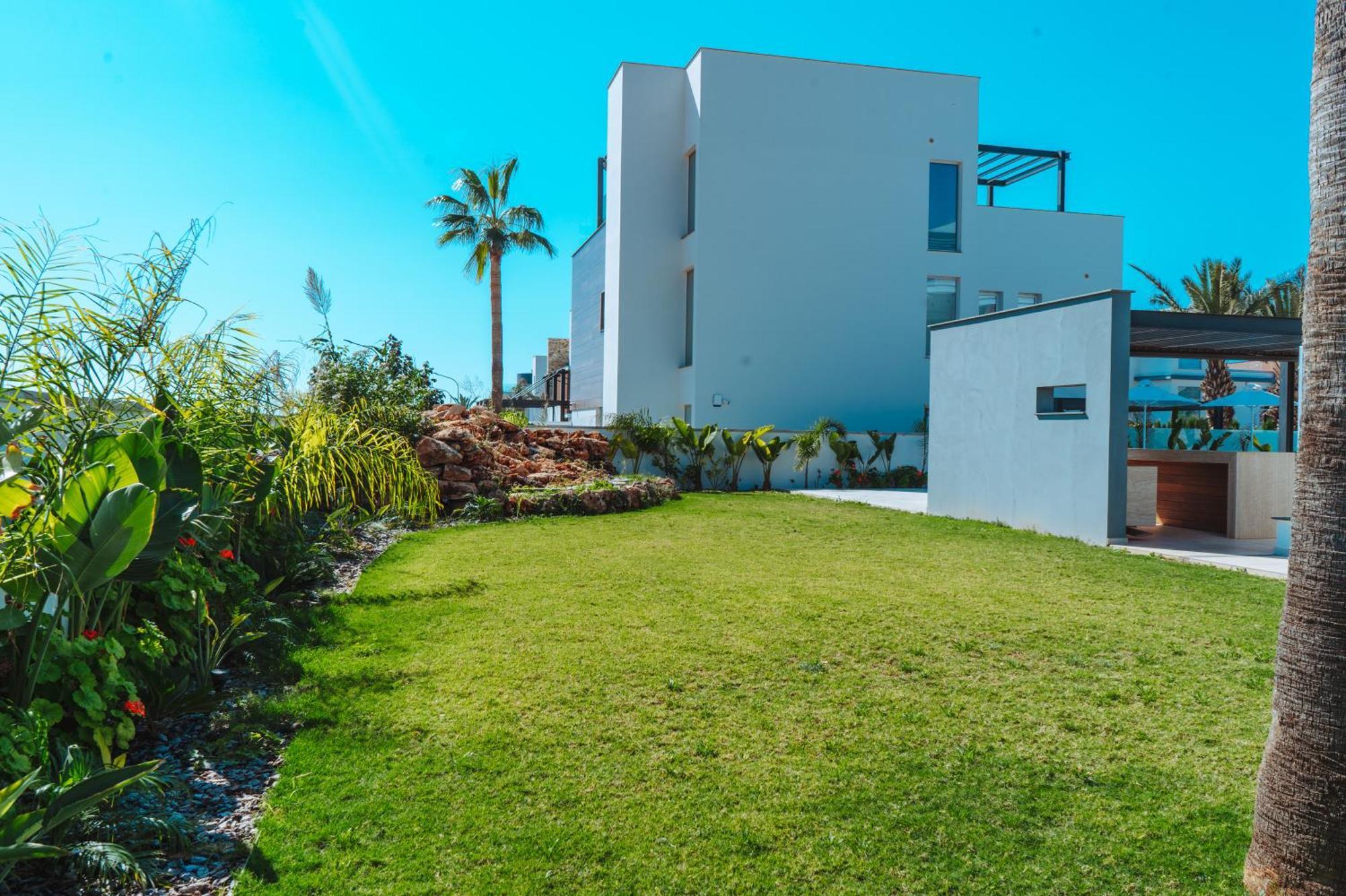 Vivo Mare Beachfornt Villas - Azure Ayia Napa Exterior photo